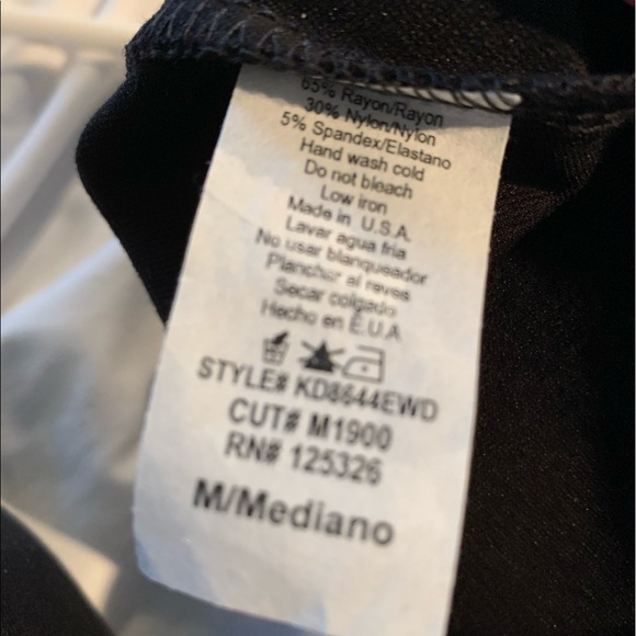 ⭐️Windsor Open back dress⭐️ - Picture 7 of 8